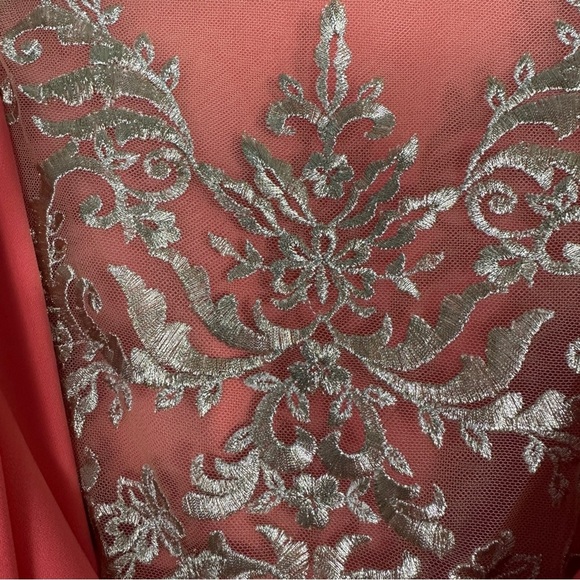 Marchesa Notte melon colored gown, lace back, fitted, size 8, prom - Picture 4 of 14